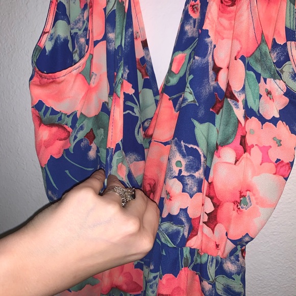 Gorgeous Bright Faux Wrap Sun Dress size MEDIUM💖 - Picture 3 of 6